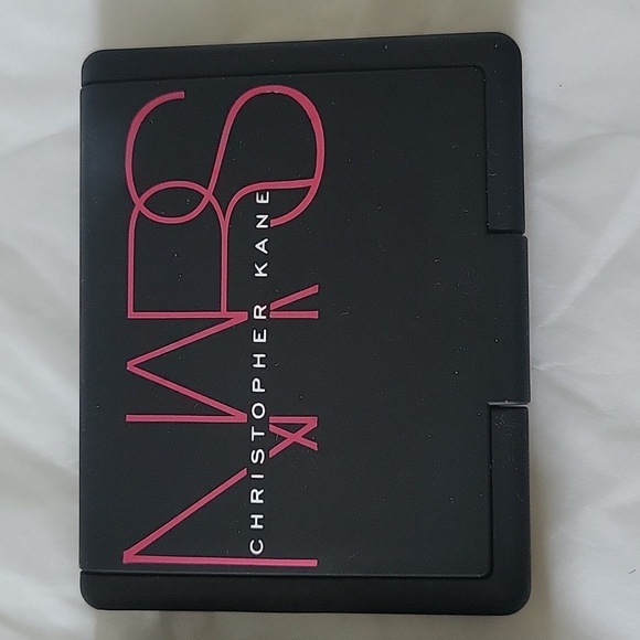 NARS Eyeshadow Duo - Picture 5 of 6